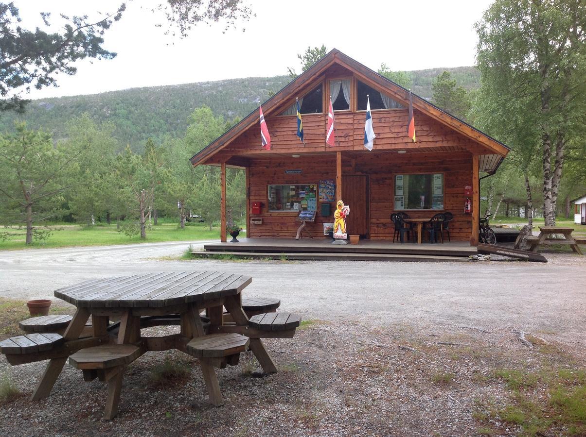 Отель Tommerneset Camping Innhavet Экстерьер фото